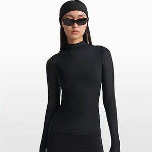 🔥 NWT SKIMS x NIKE Weightless Layers Mock Neck Long Sleeve OBSIDIAN (MEDIUM)